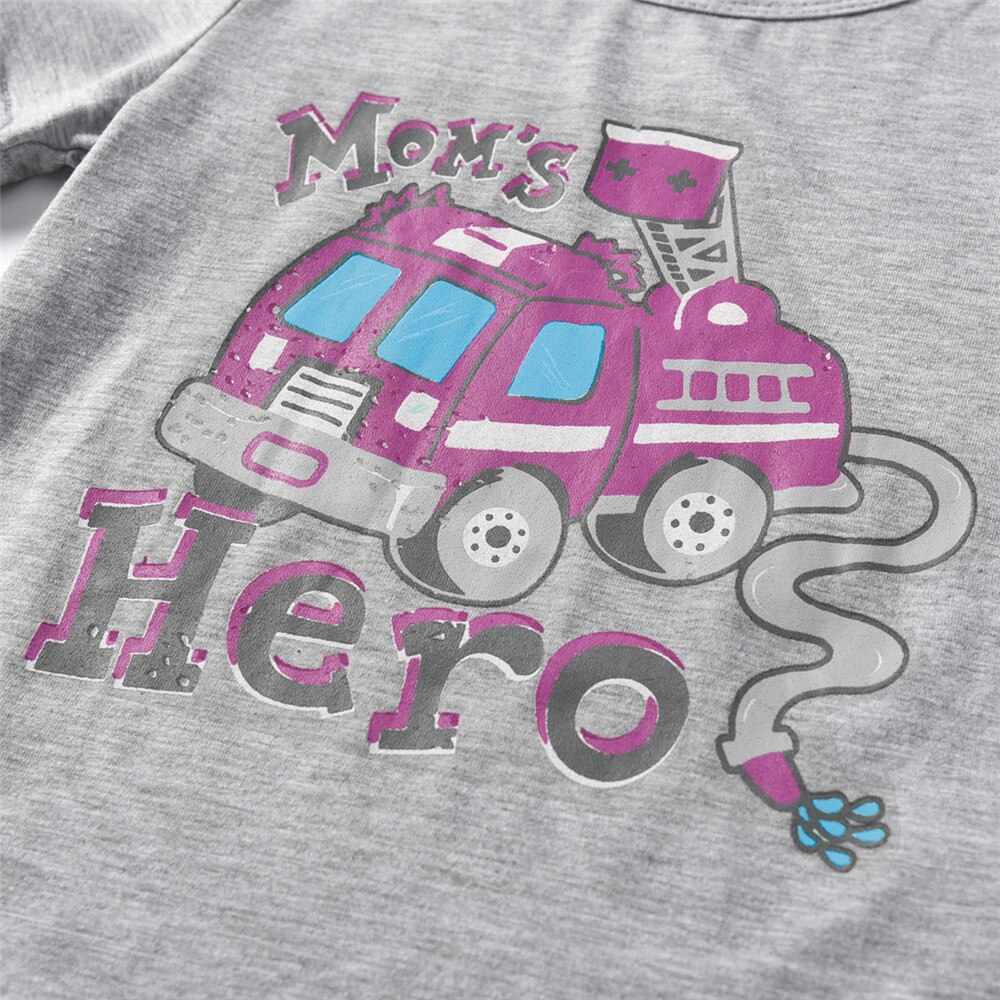 bambino Maglietta Dei Ragazzi di proprietà Del Manicotto Del Bicchierino Del Fumetto auto Carino Lettere Modello Vestito Della Rappezzatura Allentata Intorno Al Collo Maglione superiore