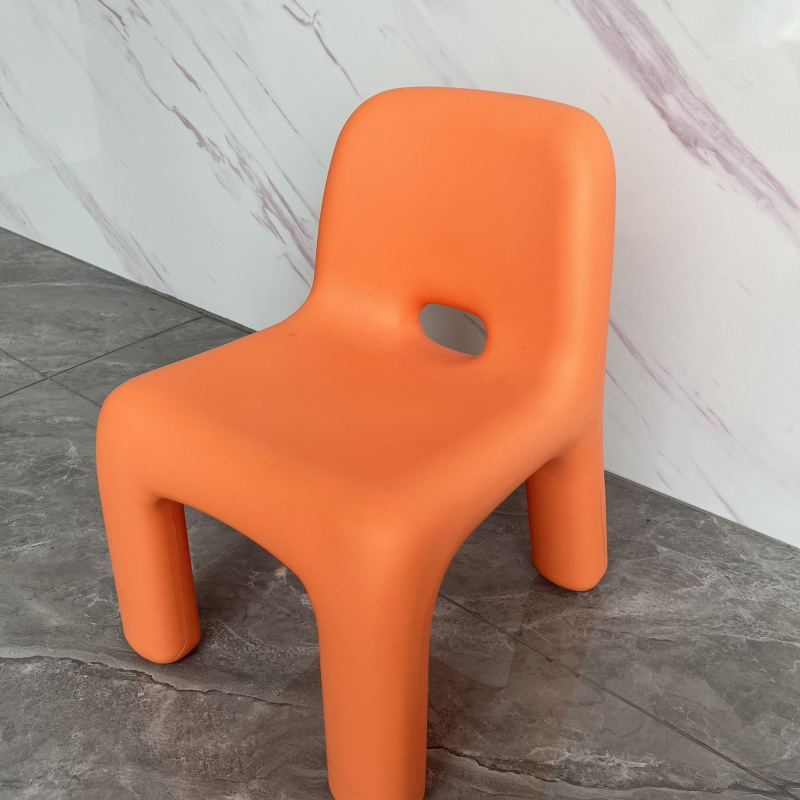Sillas de plástico ecológicas nórdicas para exteriores, banco pequeño con respaldo de , muebles de sala de estar, tocador, Taburetes: Color
