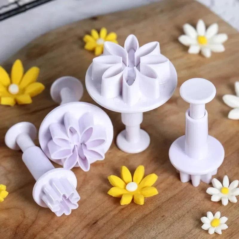 4 stücke Gänseblümchen Blume Kuchen Kolben Fondant Cookie Cutter bilden Pflaume Backen Dekorieren Keks Briefmarken für Küche Backformen Werkzeuge