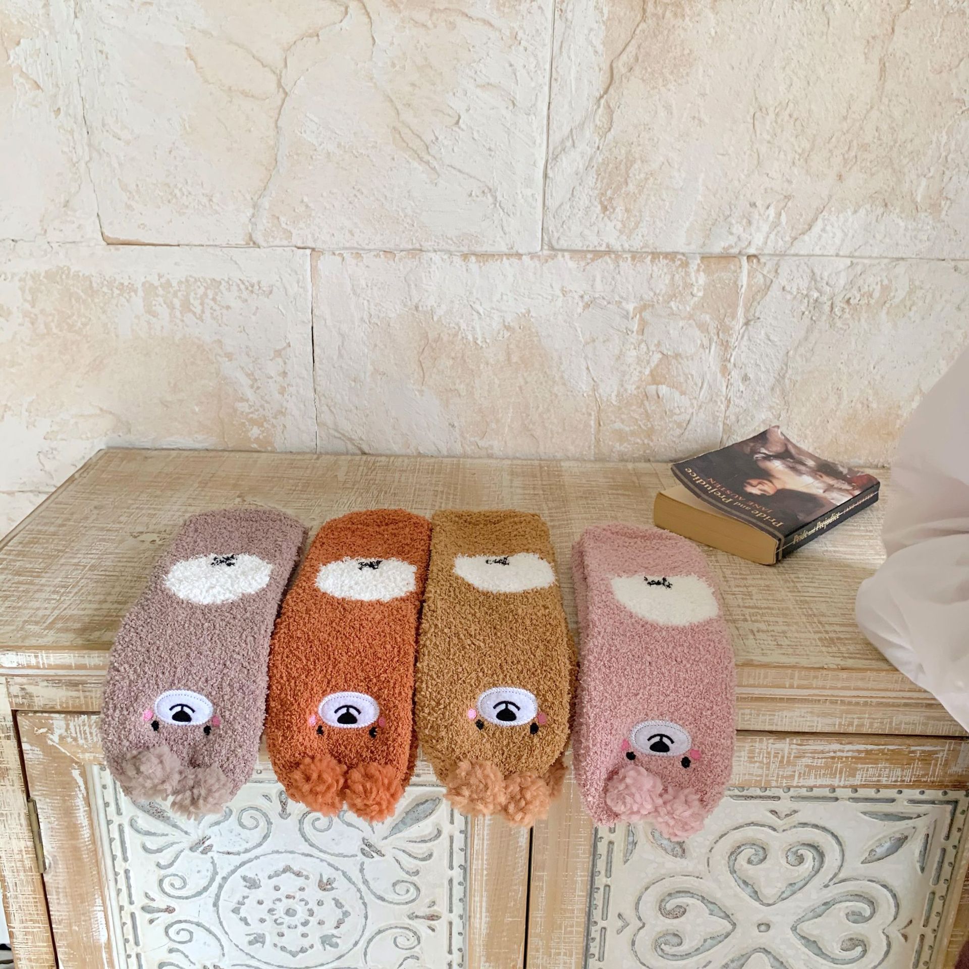 Winter Soft Brushed Thick Cute Cartoon Animal Bear Ears Warm Ladies Floor Sock Coral Half Velvet Women's Socks