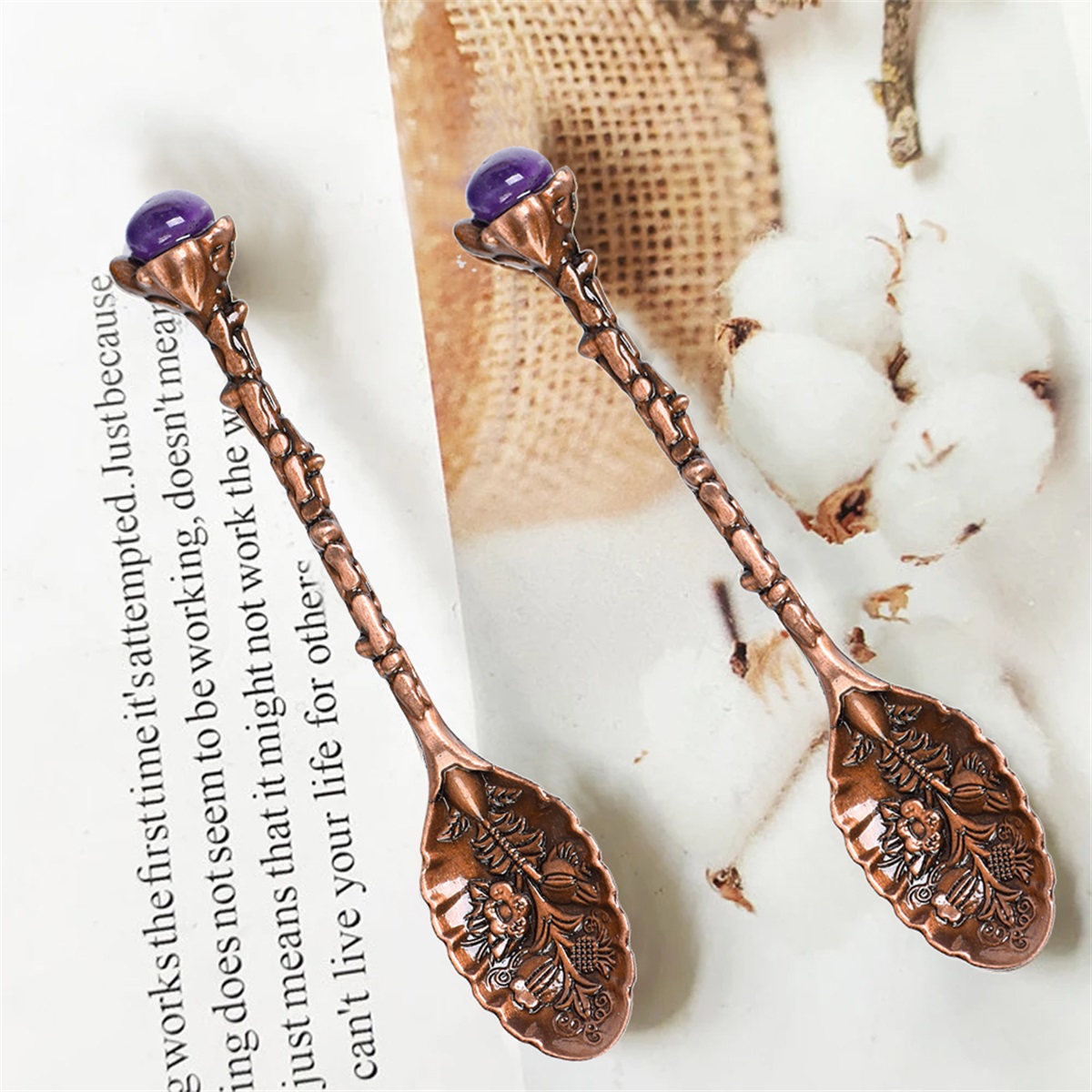 Crystal Head Spoon Dining Bar Vintage Royal Style Spoons Alloy Carved Leaf Mini Coffee Spoon Dessert Tea Home Decor
