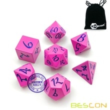 Bescon Stijl Solid Metal Dice Set Diepe Roze W/Zwarte Cijfers, Metallic Rpg Miniatuur Polyhedrale Dobbelstenen Set