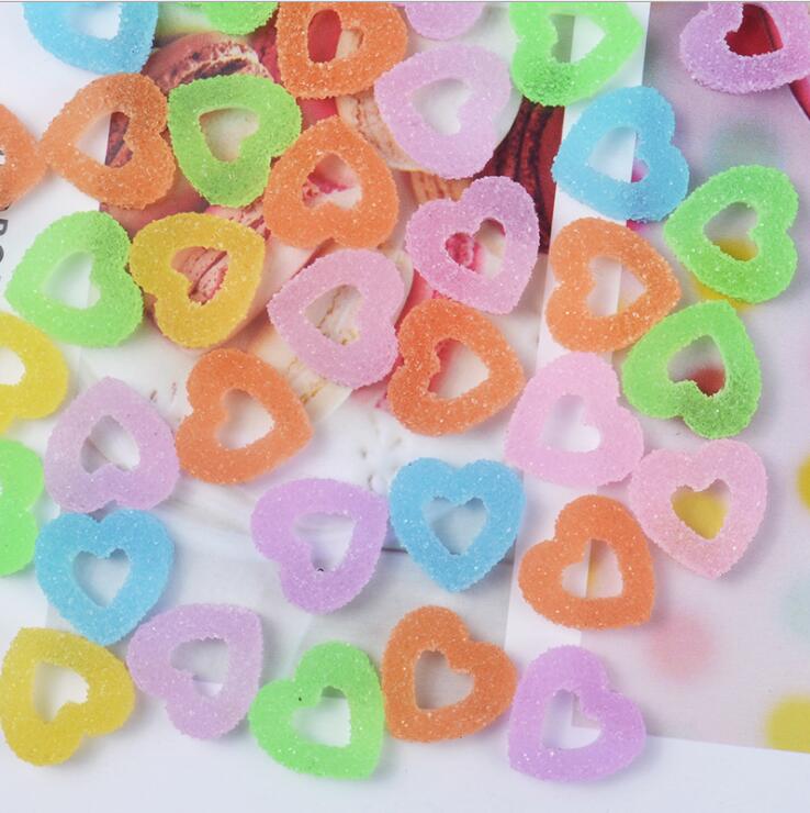 50 Stuks 15Mm Gemengde Kleuren Harten Donuts Snoep Plaksteen Hars Cabochon Diy Craft Supplies Telefoon Decor Materiaal Haaraccessoires