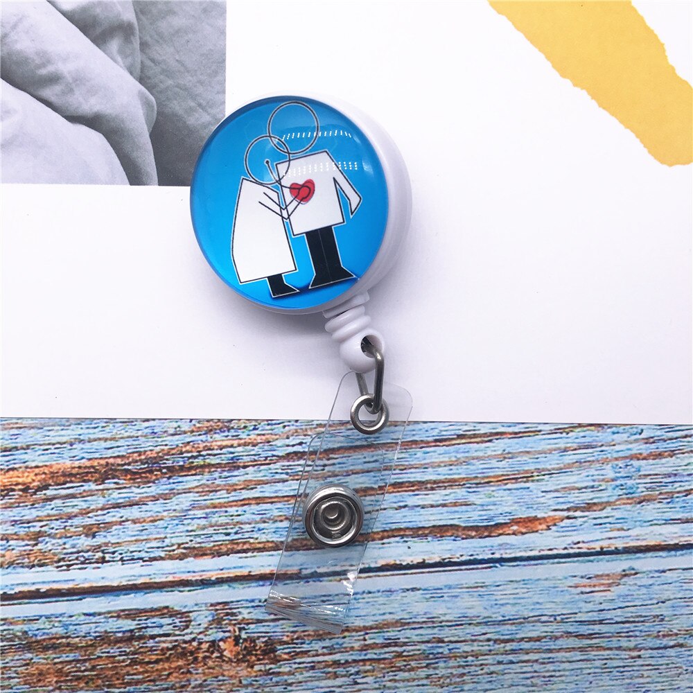 Wysuwany uchwyt na identyfikator szpulki pielęgniarka w toku z zaczepem na pasek robić etui na dowód osobisty enfermera