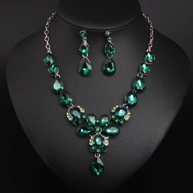 Romantische Bloem Crystal Wedding Bridal Sieraden Sets Voor Vrouwen Green Rhinestone Hanger Ketting Oorbellen Set Dubai Accessoires