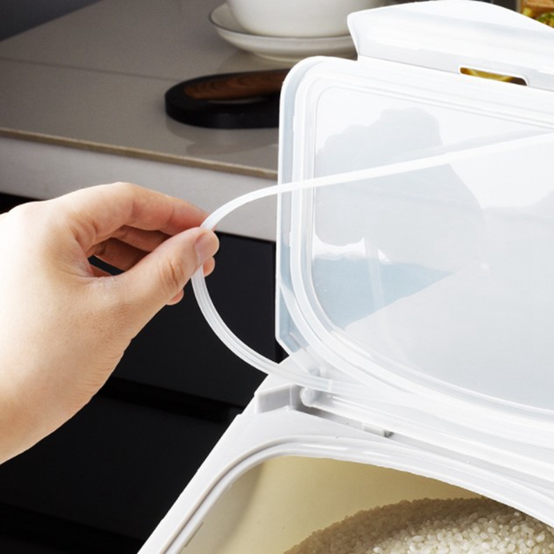 10Kg Rice Storage Box with Seal Locking Lid Food Sealed Grain Container Portable Organizer for Kitchen Utensils