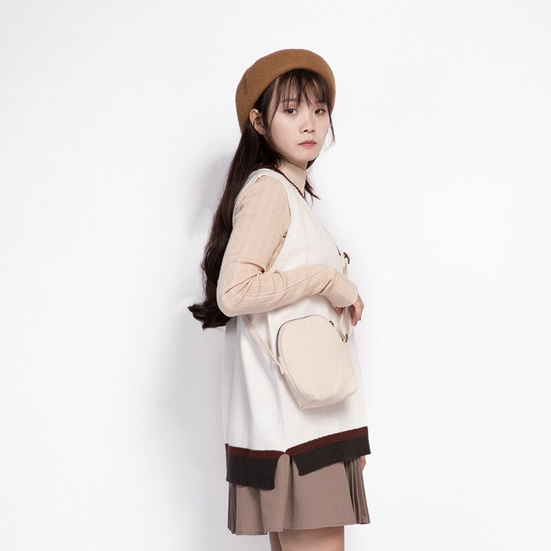 Rattan bag ins diagonal mini bag Sen basket basket tweezers retro literary hand-woven leather buckle bag