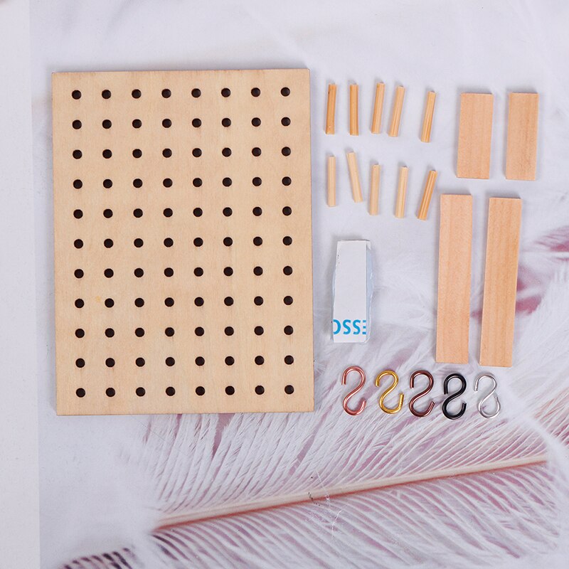 1:12 Dollhouse Miniature Wooden Hole Board Storage Rack Furniture Accessories Doll House Toys for Children