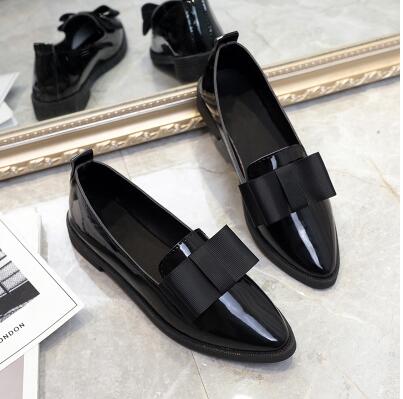 Dam promenadskor klassiska spetsiga tå svarta oxford skor för kvinnor lägenheter bekväma slip on kvinnliga utomhusskor för damer: Svart / 9