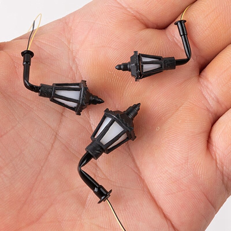 30PCS Mini Street Lamp Model Mini Landscape Home Decoration Fairy Tale Garden Street Lamp Statue Decoration