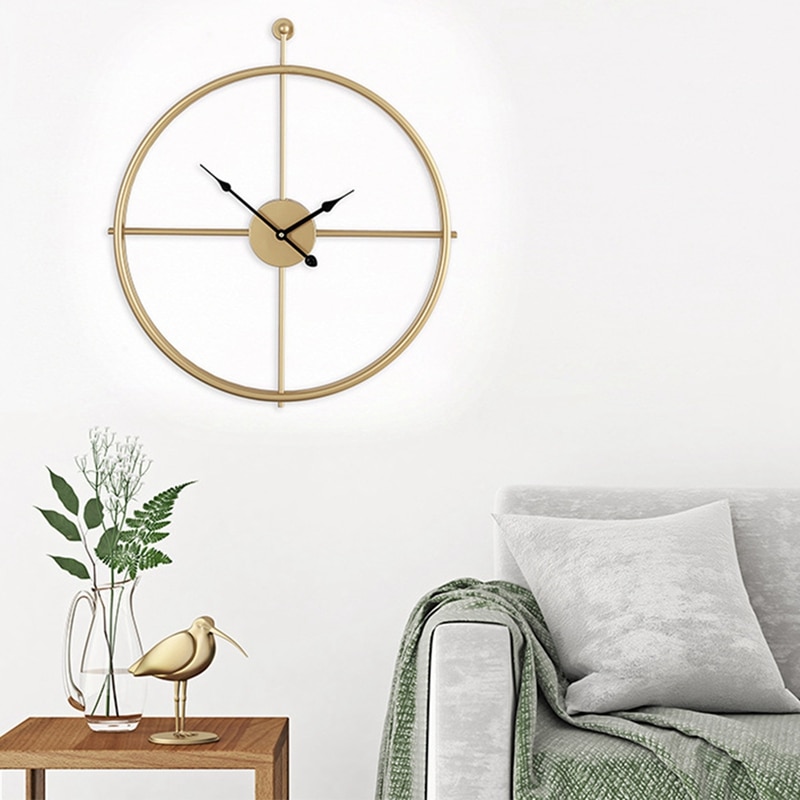 Metallinen seinäkello suuri moderni kello, jossa on korkea kvartsiliike seinäkello olohuoneen makuuhuoneen sisustus