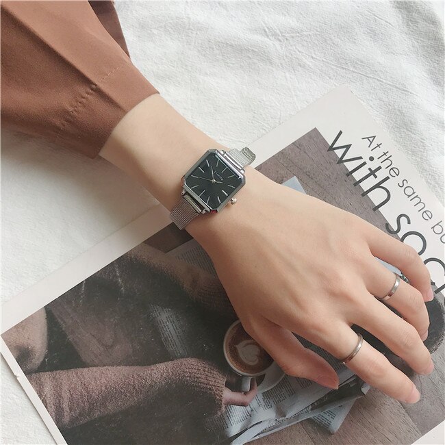 Montres en argent pour femmes, carré Vintage pour dames, Ulzzang, montre à Quartz décontractée avec bracelet en maille: Silver black