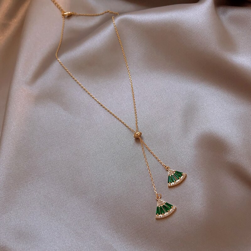 Luxury Female Green Zircon Fan Shape Pendant Necklaces For Women Jewelry