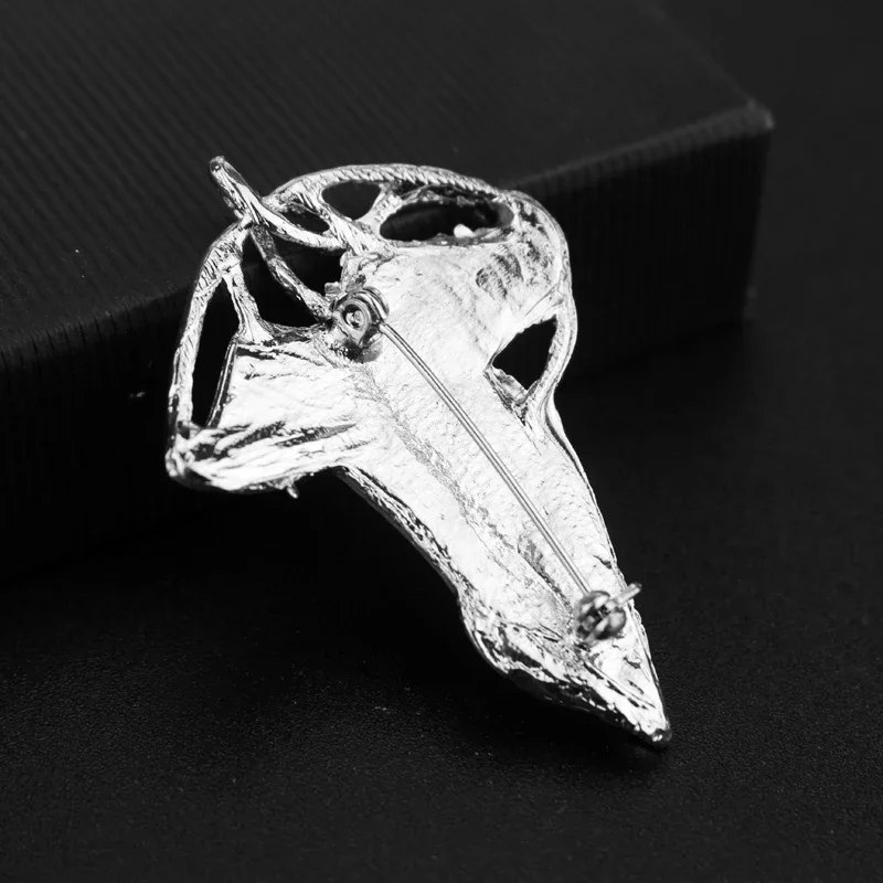 Elf Green Leaves of Lorien Brooch Pin Tolkien Galadriel Legolas Frodo Baggins Aragorn Tree Enamel Badge Movie Jewelry