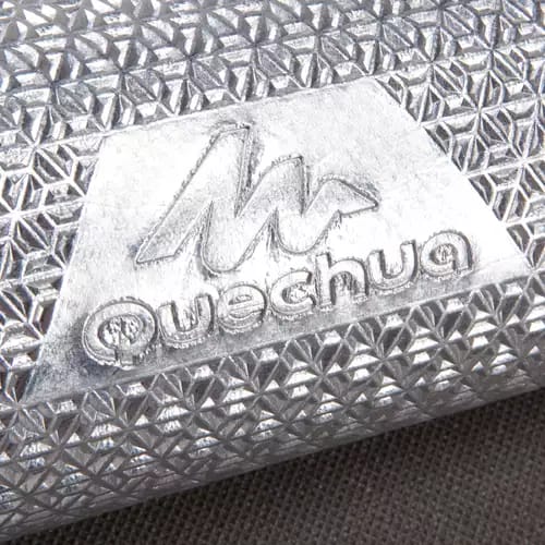 Alfombra de camping Decathlon M100 FORCLAZ, tienda de picnic con aislamiento térmico gris, fácil de llevar