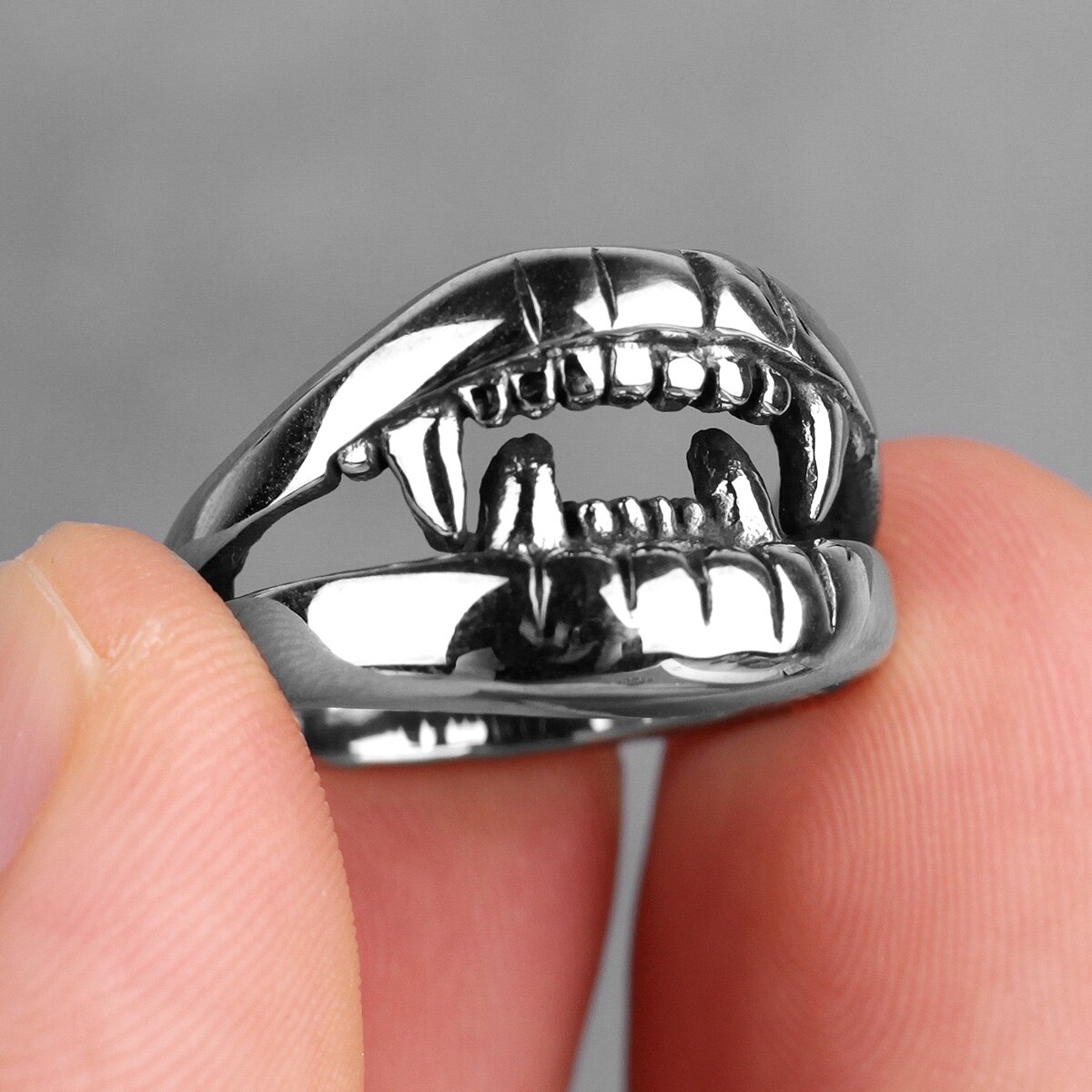 Anillos de acero inoxidable con dientes de boca de diablo para hombre, joyería Punk Rock con personalidad para motorista, novio, ,