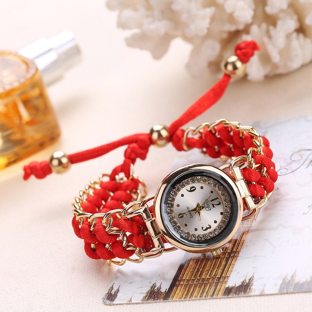 Women Knitting Rope Chain Winding Analog Quartz Movement Wrist Watch Compact Round Woven Wrist Clock Zegarek Damski: Red