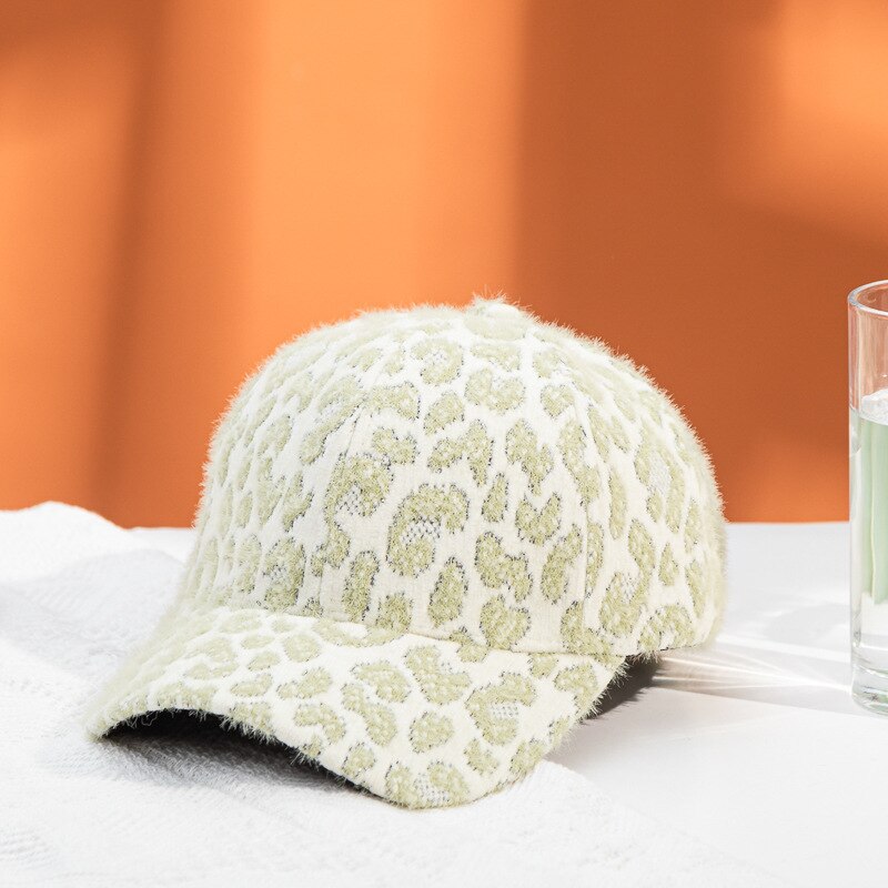 Mesdames Chapeaux De Fourrure Russe Élégant Chapeau De Neige Dhiver Avec Fausse Fourrure, Épais Et Moelleux Pour Les Femmes, Chapeau De Ski À Travers Le Vent, Chapeau De Style De Style Fourrure