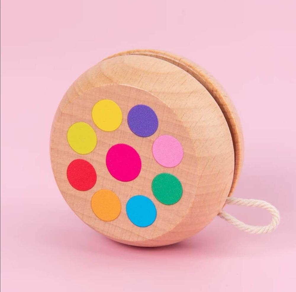 Cute Animal Prints Wooden Yoyo Toys: Nine color flower