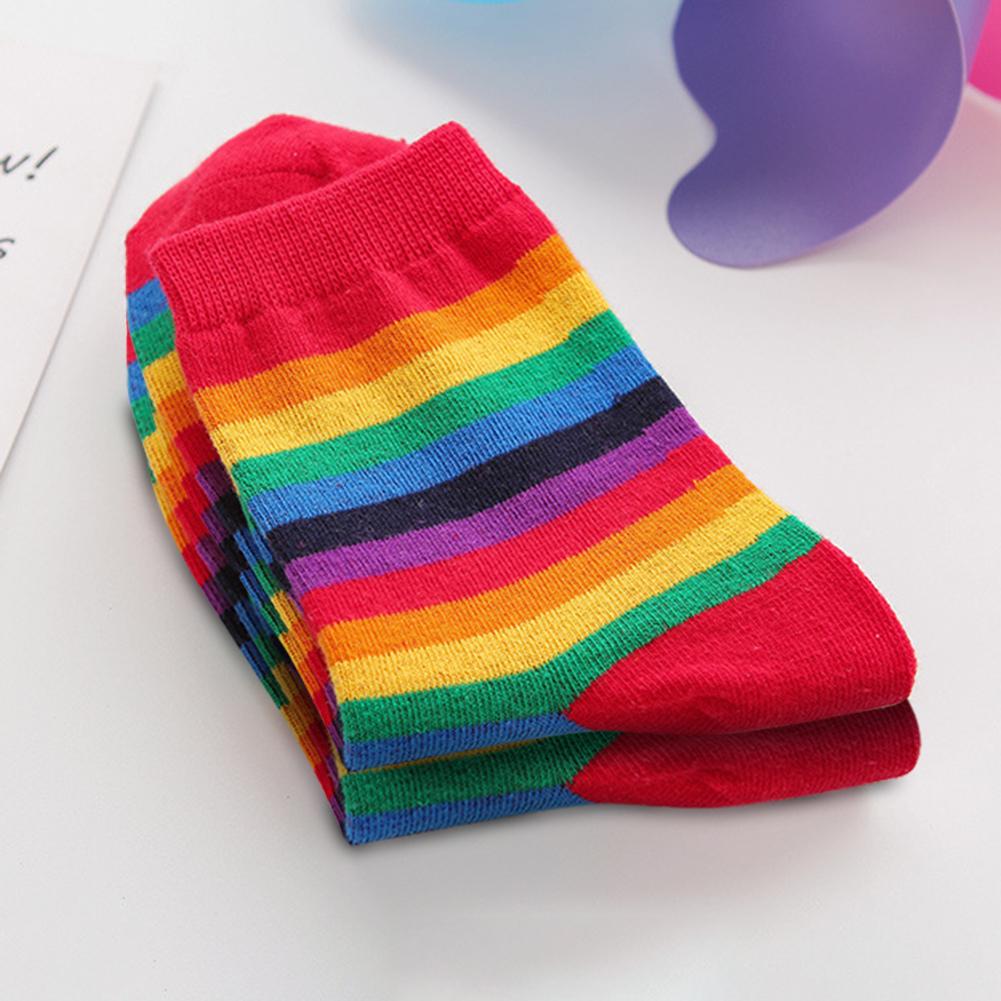 1 paar Baumwolle Elastizität Schweiß Lange Socken Kinder Candy Farbe Regenbogen Gestreiften Sportliche Meias Casual Mädchen Retro Harajuku Socken