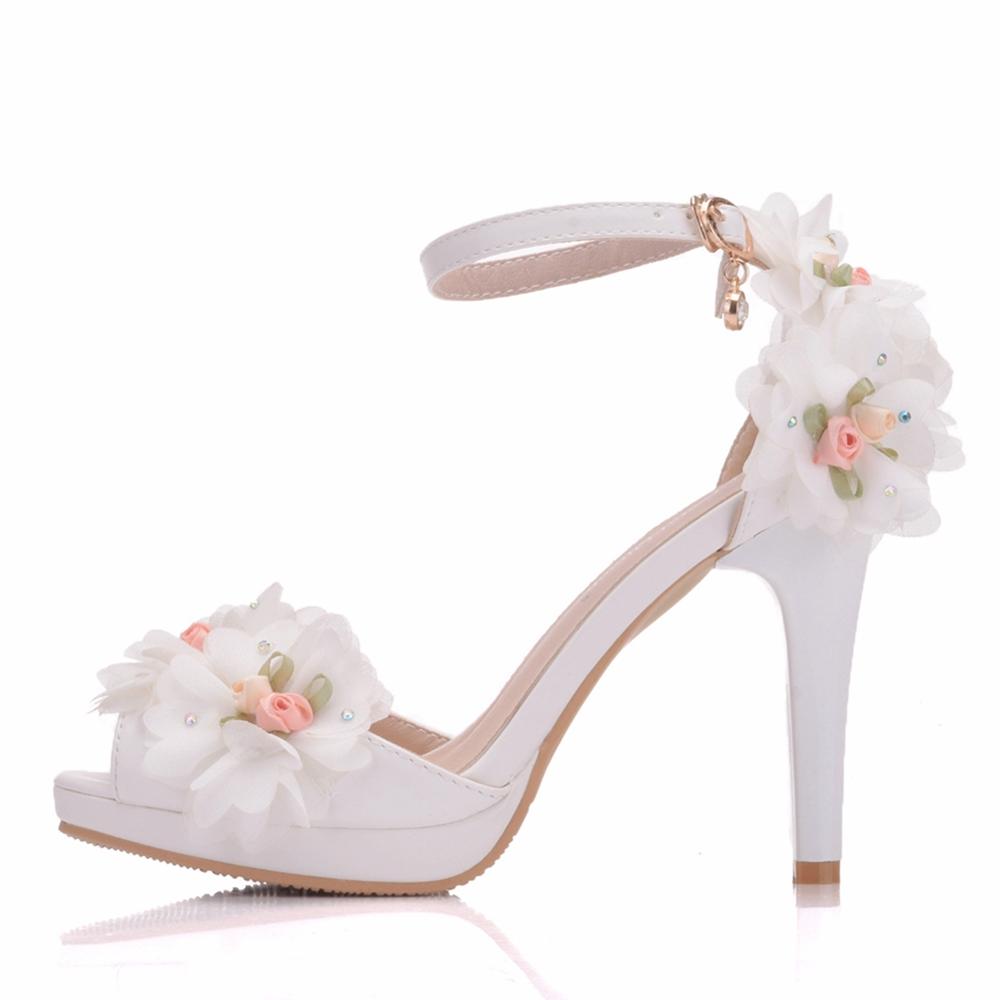 Crystal Queen Vrouwen Bruid Schoenen Teen Hoge hakken Vlinder Trouwschoenen Kant Bloemen Polsbandjes Zomer Party Sandalen Pompen: 37