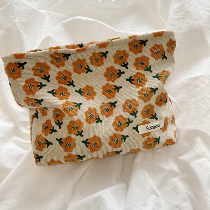 Retro Dots Flowers Leopard Cosmetic Bag Wash Bag Large Capacity Canvas Women Travel Cosmetic Organizer Pouch Make Up Storage Bag: Brown