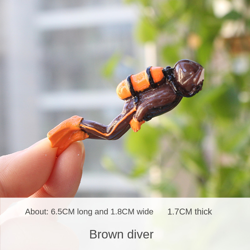 Diver Treasure Chest Box Antique Fish Tank Aquarium Decoration Landscape Ornaments Environmental Protection Resin Craft: Brown diver