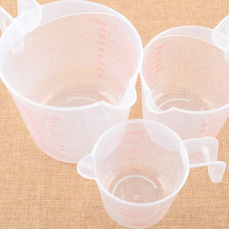 Plastik målekop kande 250/500/1000ml hældetud overflade kop med gradueret til køkkenredskaber