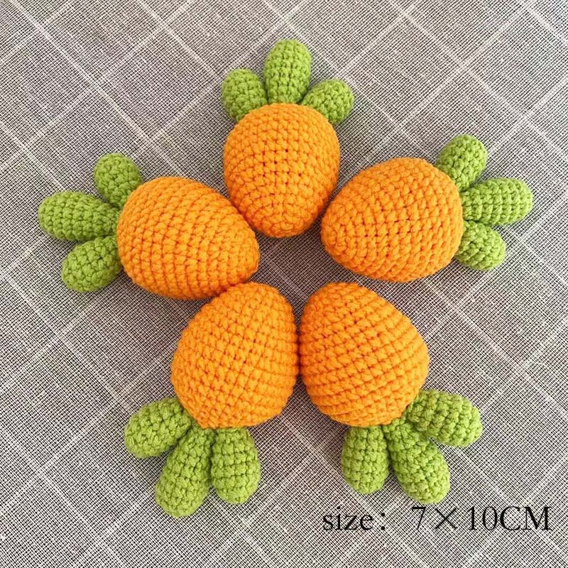 3 uds. De zanahorias tejidas, frutas de ganchillo de fresa, bonitos para sombrero, suéter, decoraciones de tela, zanahoria, apliques DIY, accesorios de: Gris claro