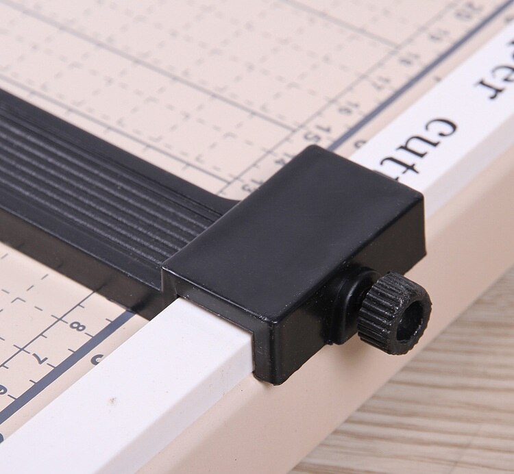 Neue A4 Papier Foto Cutter Guillotine schneiden maschine Metall Trimmer Basis 5-10 Blätter mit Grid Farbe Nach Dem Zufall