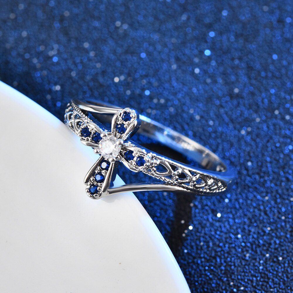 Cross Vrouwen Vinger Ring Ingelegd Shine Cz Steen Dagelijkse Slijtage Mode Ringen Verjaardag Meisje Veelzijdige Sieraden