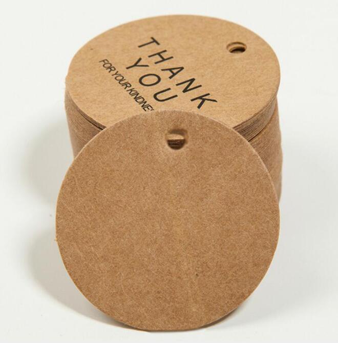 1000 stk 4cm kraftpapir takk runde plaggpose papir henge etiketter / klær papir sy tag