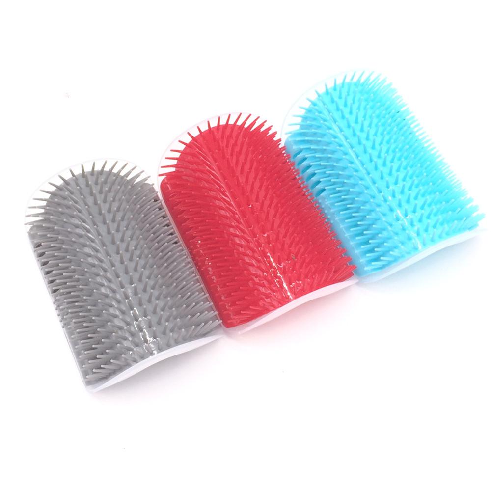 1 Pcs Corner Huisdier Borstel Kam Play Kat Speelgoed Plastic Scratch Haren Boog Massager Self Grooming Kat Scratcher