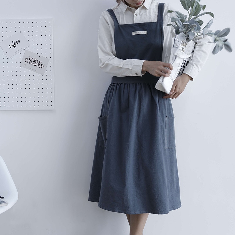 Pleated skirt cotton linen apron Women Cooking Kitchen Apron Work Uniform and flower shop apron for woman long dress smocks