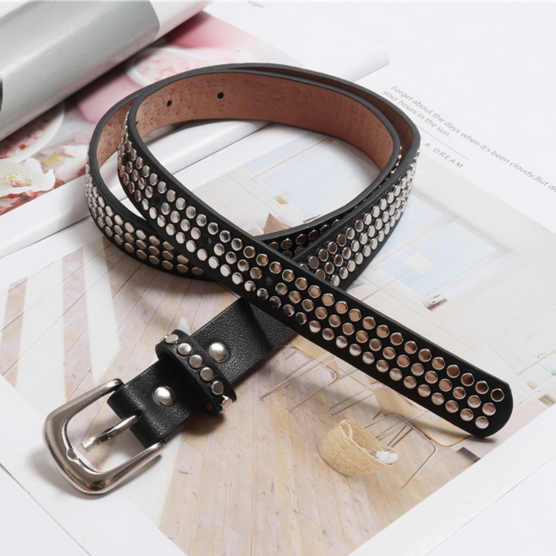 Rivet Luxury Fanny Pack Small Women Waist Bag Phone Pouch Punk Belt Bag Ladies Party Purse Evening Day Clutches