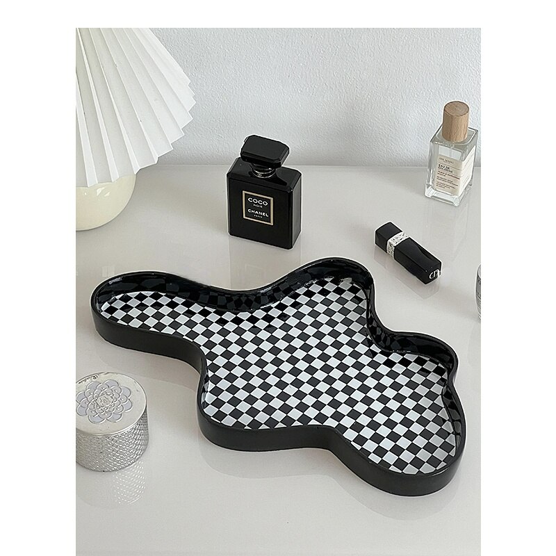 Plateau décoratif irrégulier noir et blanc, plateau de rangement de bijoux, produits cosmétiques, Style géométrique populaire Ins, aromathérapie