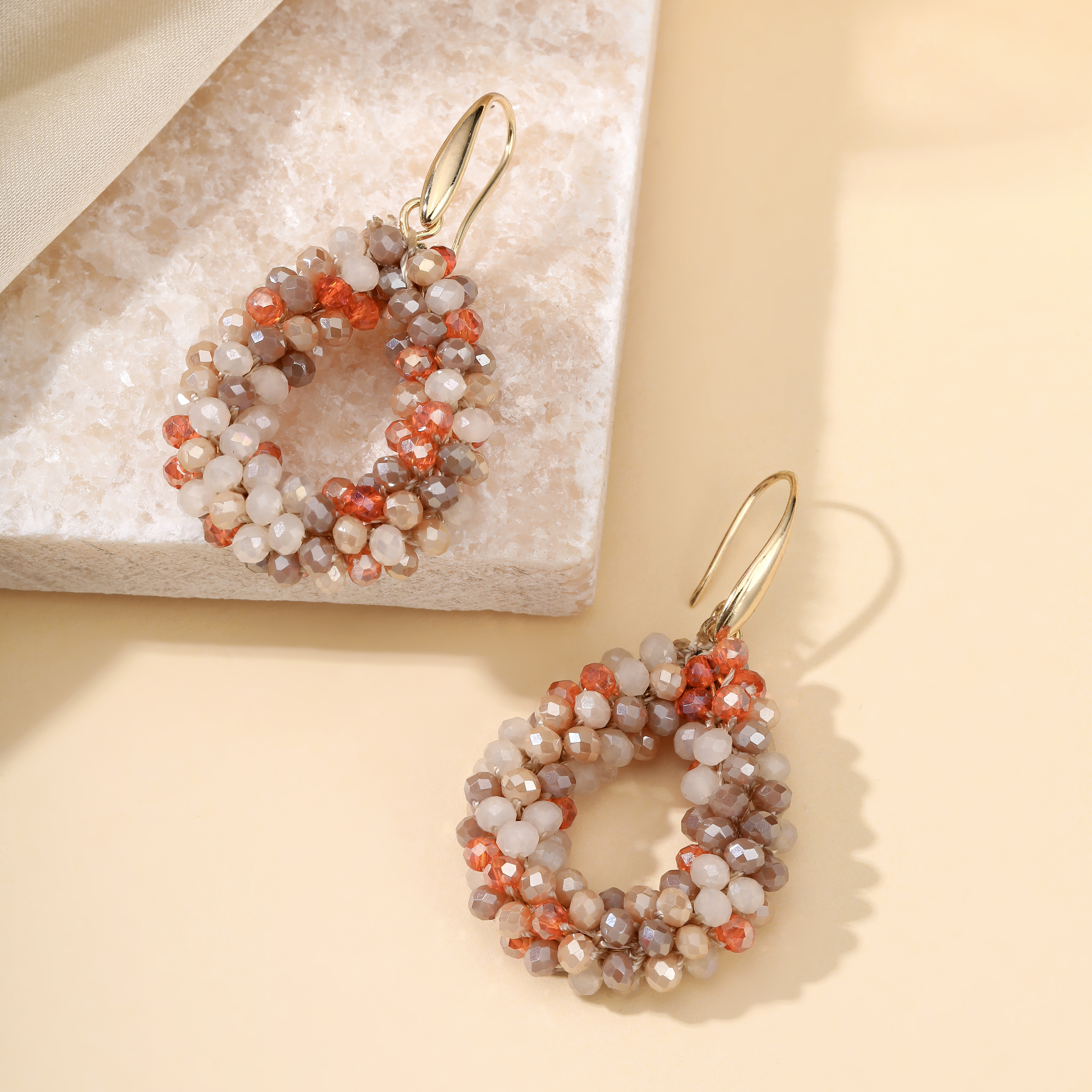 Pendientes pequeños INKDEW, pendientes de gota de agua de colores de bandera nacional para mujer, pendientes de cristal hechos a mano, joyería de EA124
