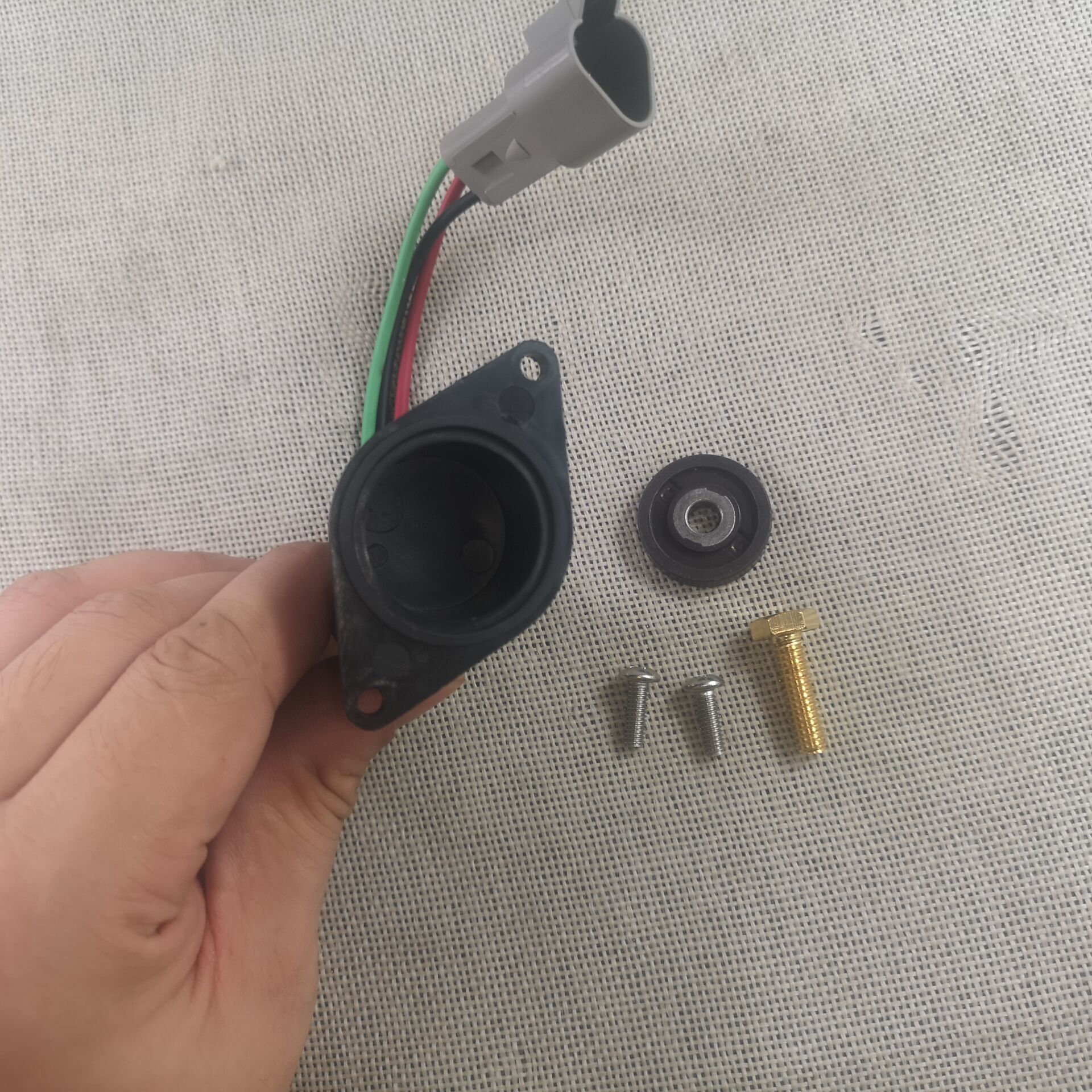 Speed Sensor For Club Car Golf Cart ADC Motor IQ DS And Precedent 102704901, 1027049-01