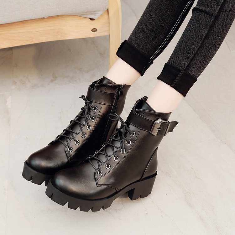 Bottes en cuir souple pour femmes, chaussures d'extérieur, épaisses et chaudes, tendance, pour la rue, collection