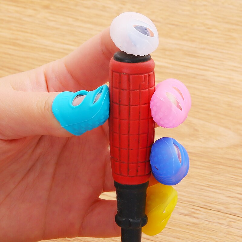 5pcs Random Color Multifunctional Silicone Thimbles Hollowed Out Breathable Protective Finger Sleeve DIY Crafts Sewing Accessory