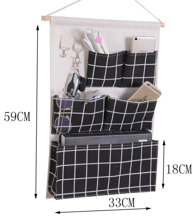 Plaid Hanging Bag Wall Closet Storage Bag with 5 Pockets and and 2 Hooks Bathroom Organizer: Black