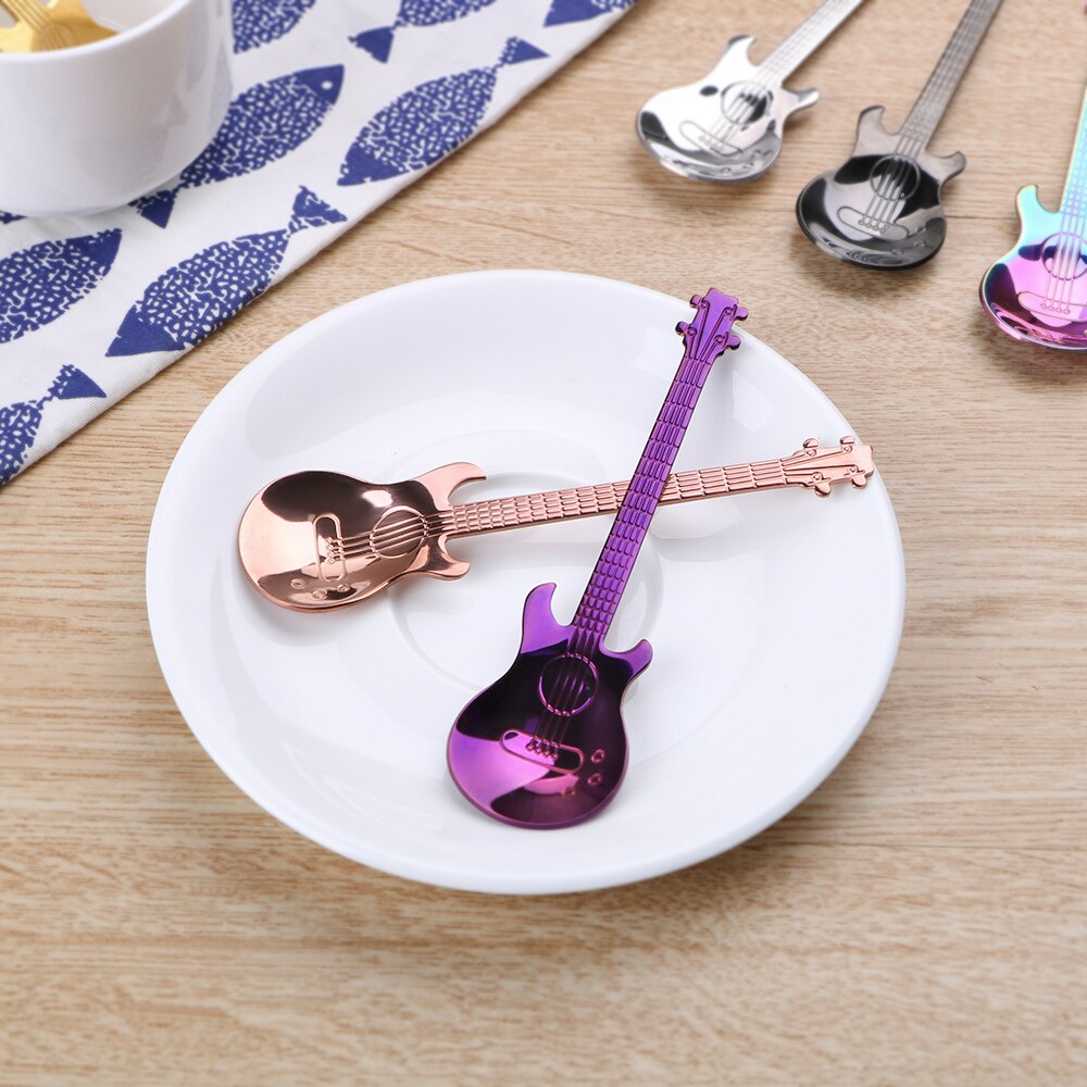 Pieni tee-kahvilusikka jäätelö jälkiruokalusikat aterimet kotikeittiöön ruostumattomasta teräksestä valmistettu kitaralusikka pitkävartinen