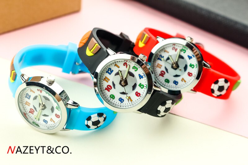 Top Selling Kinderen Siliconen 3D Football Quartz Horloge Met Lichtgevende Handen Sport Colock