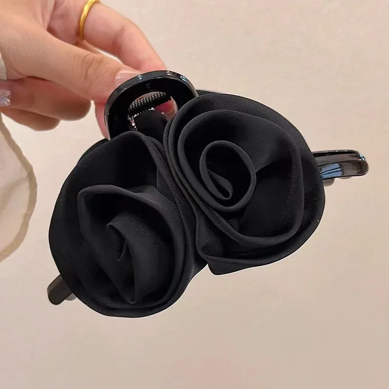 Pinzas en forma de garra para el pelo con flor de Rosa doble francesa para mujeres y niñas, accesorios para el pelo de tiburón hechos a mano de tela sólida satinada Vintage, nuevos: Gris