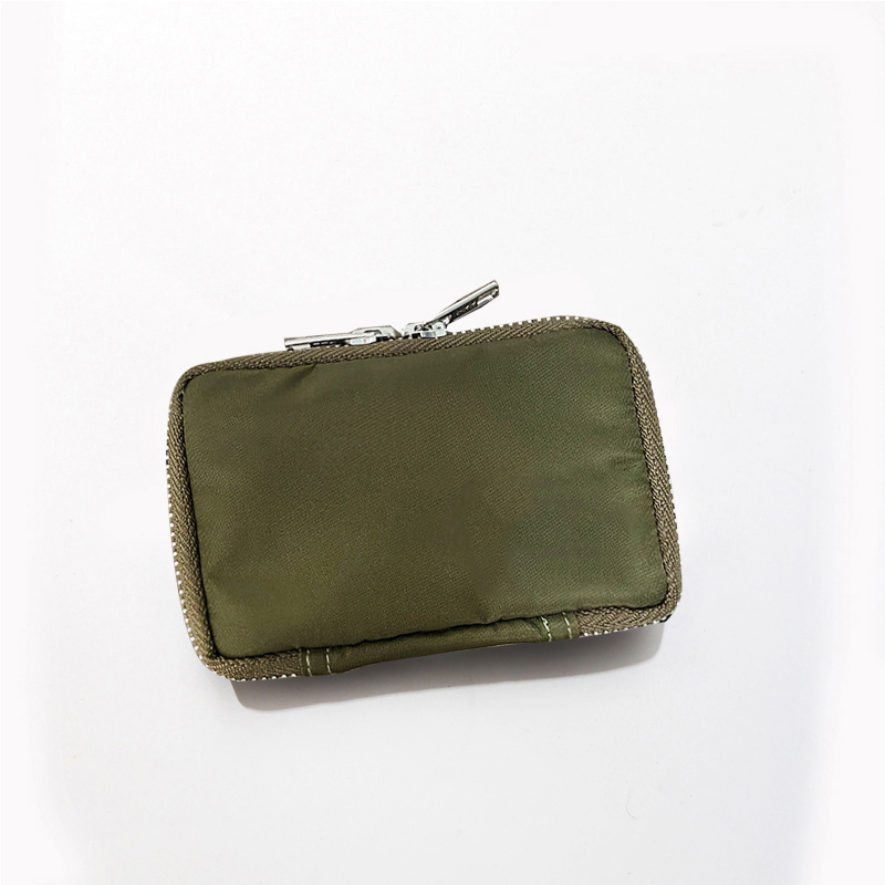 Japanische Männer Brieftasche Kurze Brieftasche Nylon Tuch lässig Schüler Brieftaschen Jugend Geldbörse Visitenkarte Halfter Neue Wasserdichte Lagerung Tasche: Armee Grün