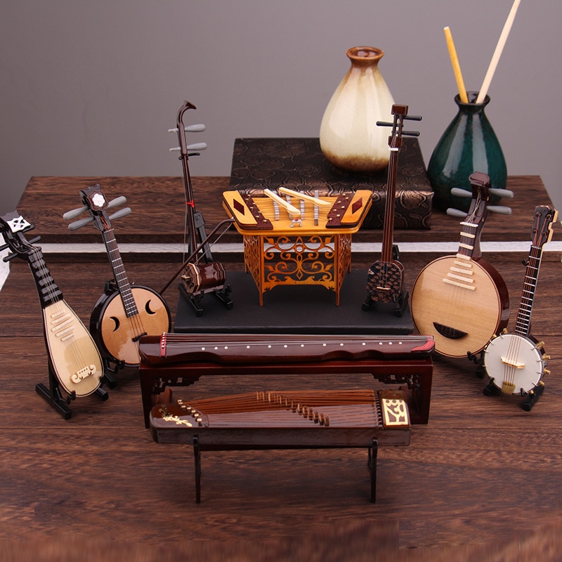 Mini Folk Music Erhu Medium Ruan Yueqin Sanxian Dulcimer Model Ornaments Guzheng Pipa Bamboo Flute Guqin