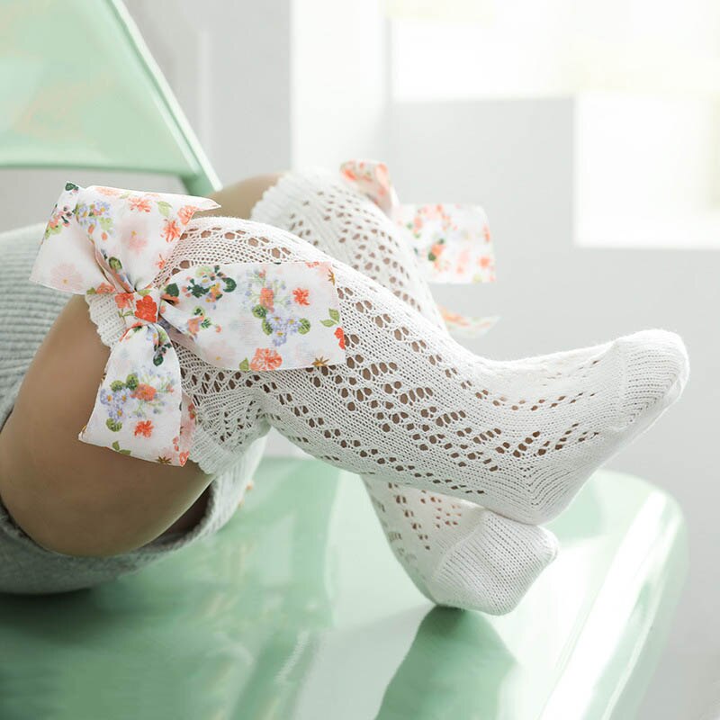 Calzini per bambini a fiori calzini estivi traspiranti per bambini calzini alti per bambina fiocchi stampati calzini lunghi per bambini sottili vuoti: White