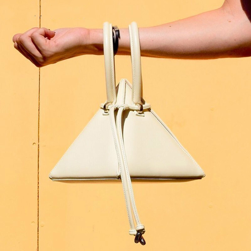 [BXX] printemps nouveauté femme sac couleur unie Double sangle sac à main femmes tout-match en cuir PU sac à cordon LI625: beige