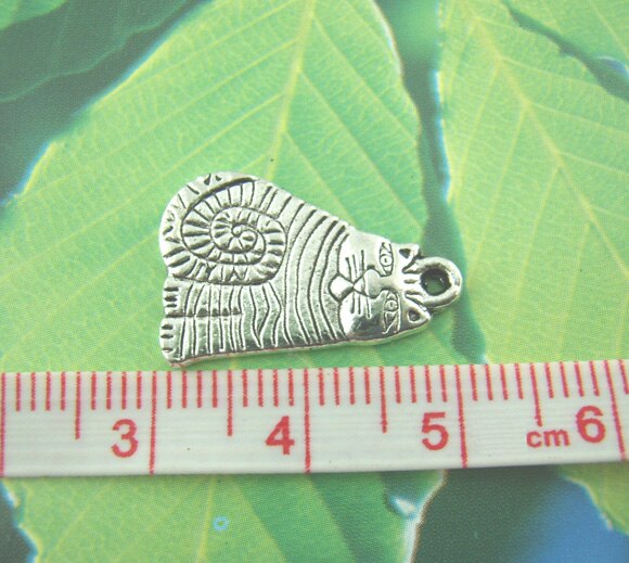 DoreenBeads 30PCs Lovely Carved Cats Charms Pendants 11*21mm Findings (B00321), yiwu