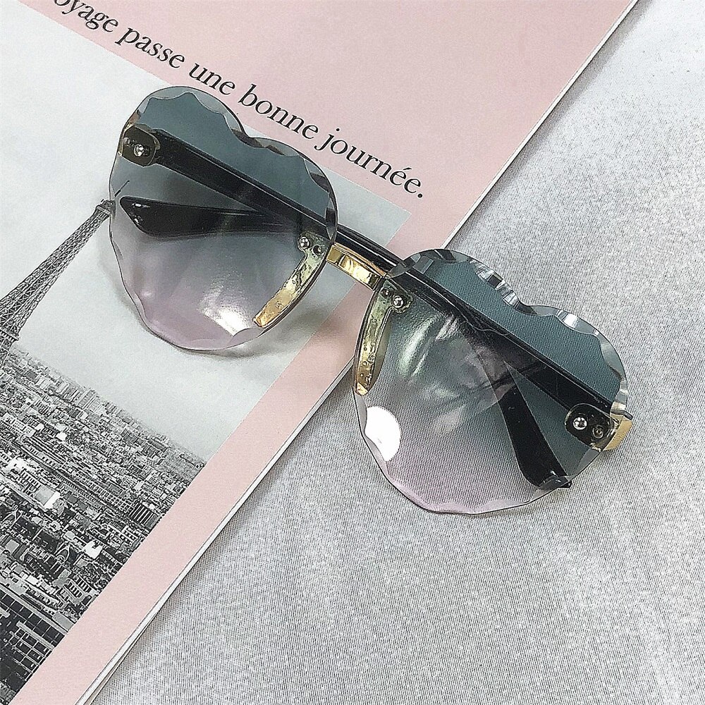Baby Girl Sunglasses for Children Heart TR90 Black Pink Red Heart Sun Glasses for Kids Polarized Flexible: E